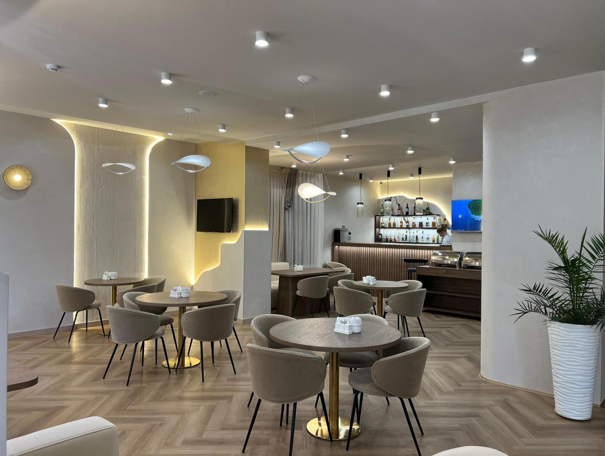 Hotel Fn Shymkent Exterior foto