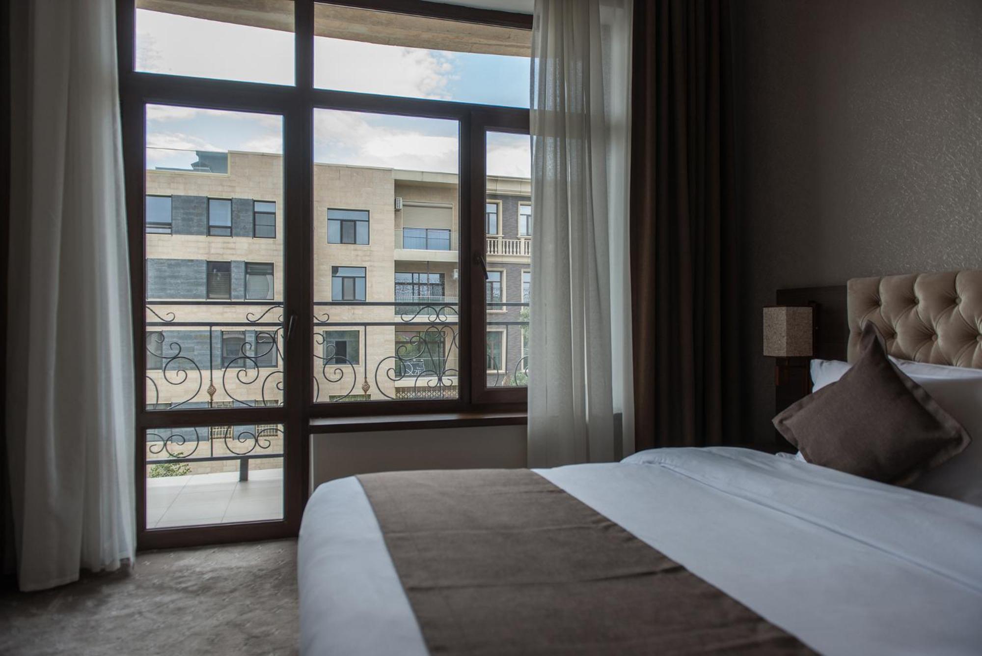 Hotel Fn Shymkent Exterior foto